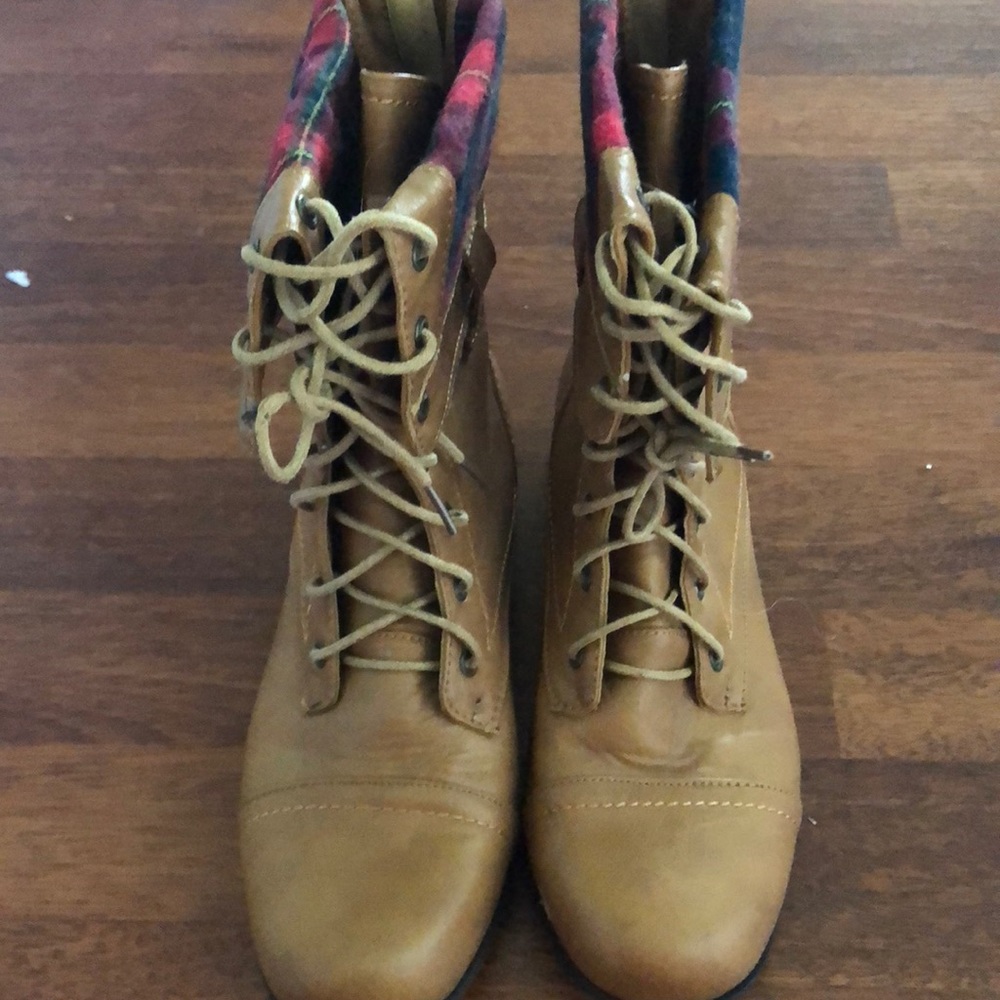 Worn twice boots!